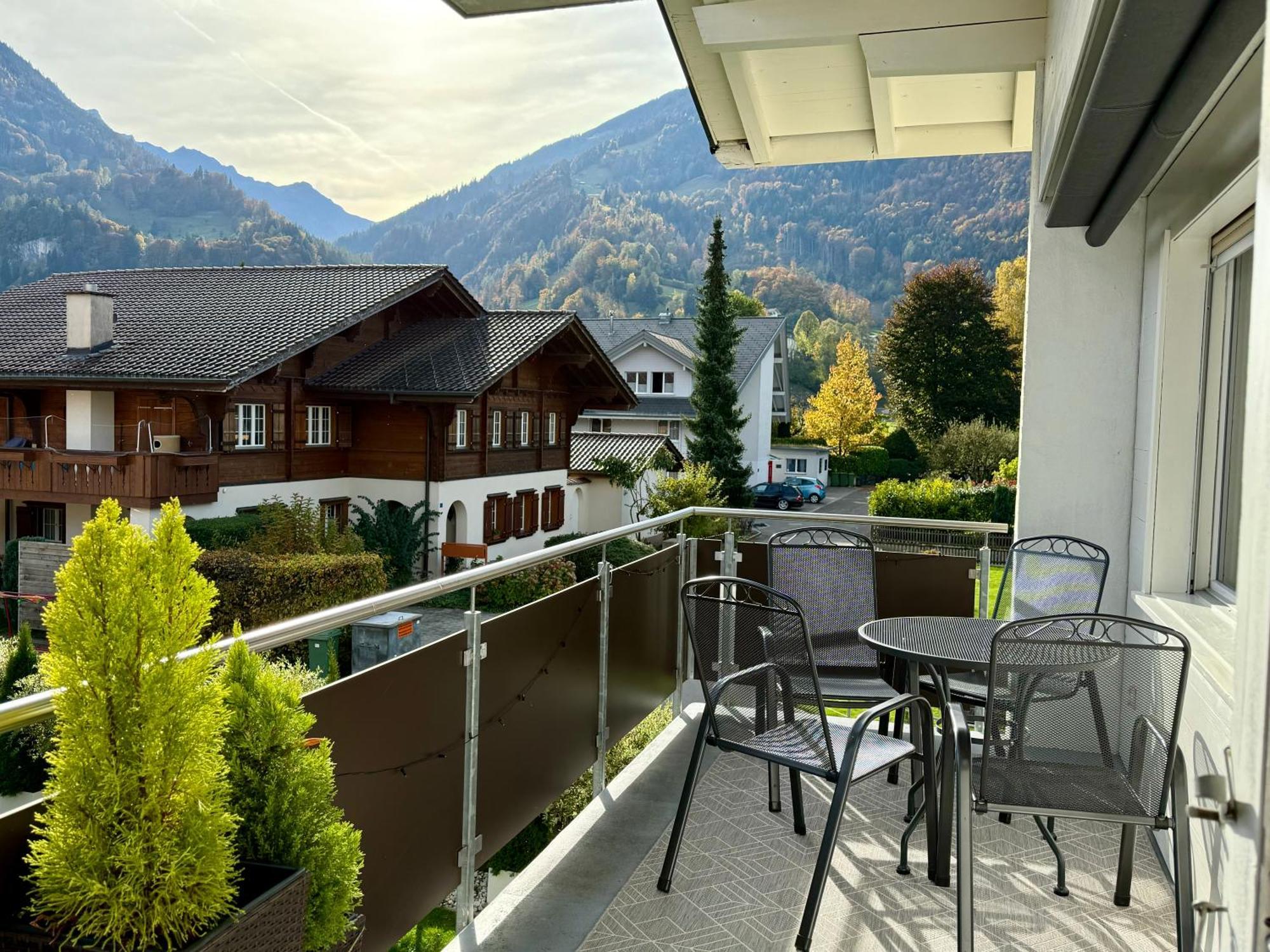 S&P Mountain View Apartment 1 Wilderswil Bagian luar foto